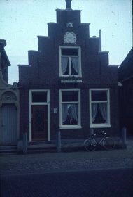 Klik hier om terug te keren